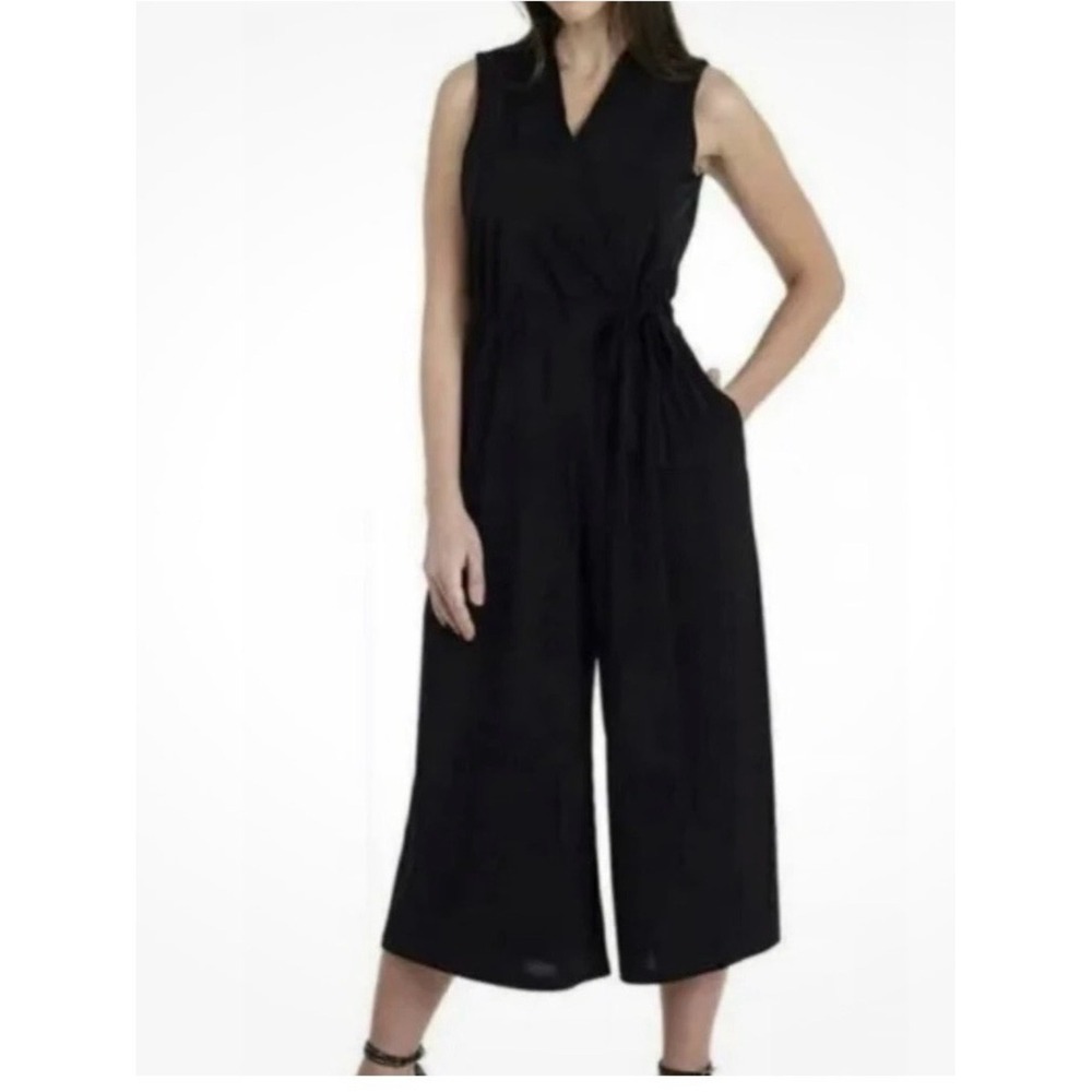Sandra Darren Black Sleeveless Wide Leg Jumpsuit Culotte V-Neck 1414981 Womens M